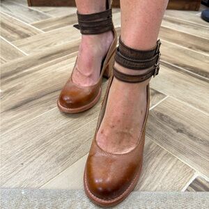 Freebird Mary Jane Leather upper, leather lining/sole
Handcrafted in Mexico